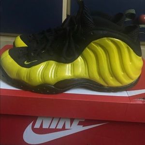 Men’s Nike Foamposite One “Dirty Yellow” Custom